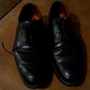 Allen Edmonds ... Montgomery's